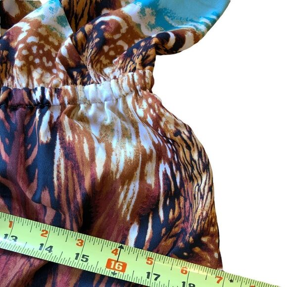 BEBE Printed Chainlink Strap Romper NWT - Picture 9 of 15